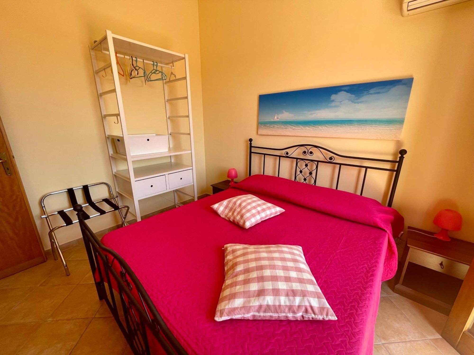 Villino Giulia Villa อัลตาวิลลา มิลิเชีย ภายนอก รูปภาพ