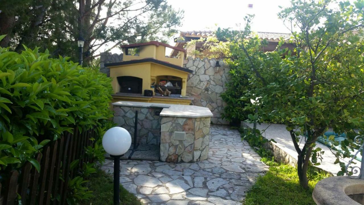 Villino Giulia Villa อัลตาวิลลา มิลิเชีย ภายนอก รูปภาพ